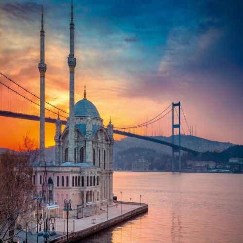 Feriados em Istambul: onde os continentes e as culturas convergem